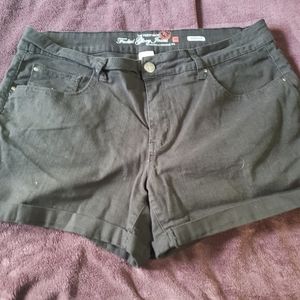 Faded glory stretchy denim shorts 16